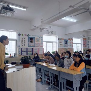 快看！這所學(xué)校的家長會很特殊